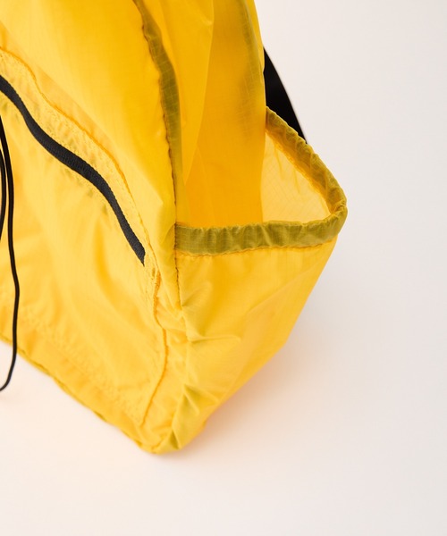 KELTY(ケルティ)の「LEE/モノ・マガジン掲載【KELTY】AIRY KINCHAKU DAYPACK エアリー巾着デイパック ナップザック(バックパック/リュック・レディース・ターコイズブルー/オリーブ/イエロー/ベージュ/ブラック・ONE SIZE)」の18枚目の写真