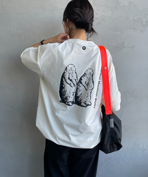 MARMOT（マーモット）の「【WEB先行予約】[Marmot/マーモット] 別注 ドローコード付き マーモットバックプリントTシャツ（Tシャツ/カットソー・レディース・ホワイト/ダークベージュ/ブルー・S/M/L/XL）」の9枚目の写真