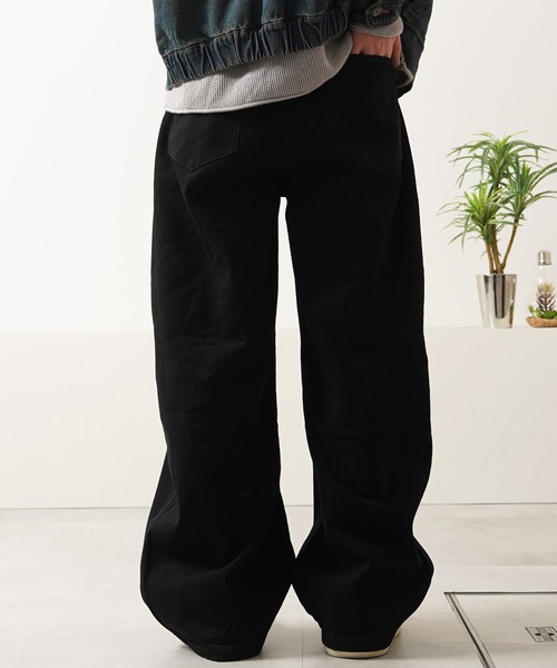 1111clothing（ワンフォークロージング）の「デニム ワイド カーブパンツ / Denim Wide Curve Pants（デニムパンツ・メンズ・ブラック/インディゴブルー・M/S/XL/L）」の8枚目の写真