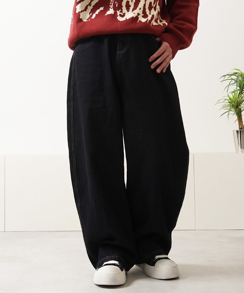 1111clothing（ワンフォークロージング）の「デニム ワイド カーブパンツ / Denim Wide Curve Pants（デニムパンツ・メンズ・ブラック/インディゴブルー・M/S/XL/L）」の10枚目の写真