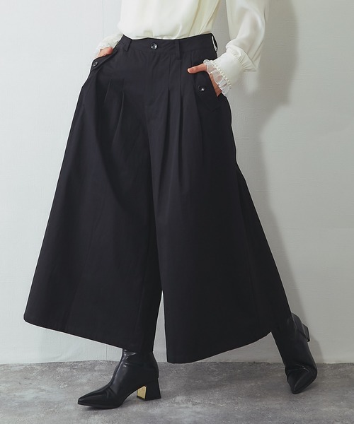 SMILE ORCHID(スマイルオーキッド)の「スカートライクなタック入りワイドパンツ(その他パンツ・レディース・ブラック・M)」の1枚目の写真