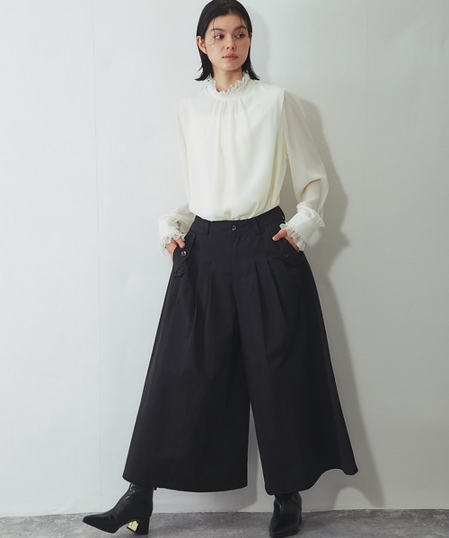 SMILE ORCHID(スマイルオーキッド)の「スカートライクなタック入りワイドパンツ(その他パンツ・レディース・ブラック・M)」の4枚目の写真