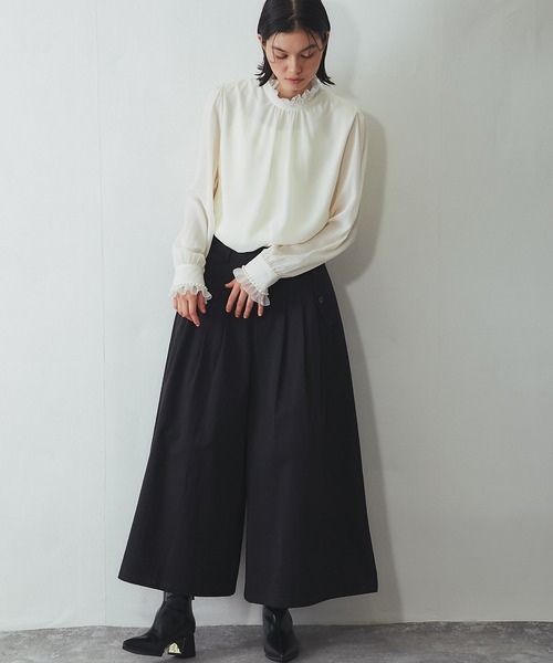 SMILE ORCHID(スマイルオーキッド)の「スカートライクなタック入りワイドパンツ(その他パンツ・レディース・ブラック・M)」の3枚目の写真