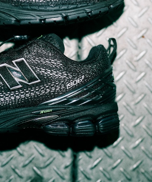 NEW BALANCE（ニューバランス）の「1906R　U19068PN（スニーカー・メンズ・ブラック・29.0cm/28.0cm/27.0cm/26.0cm/26.5cm/25.5cm/24.5cm/23.5cm/25.0cm/24.0cm/23.0cm/30.0cm/28.5cm/27.5cm）」の7枚目の写真