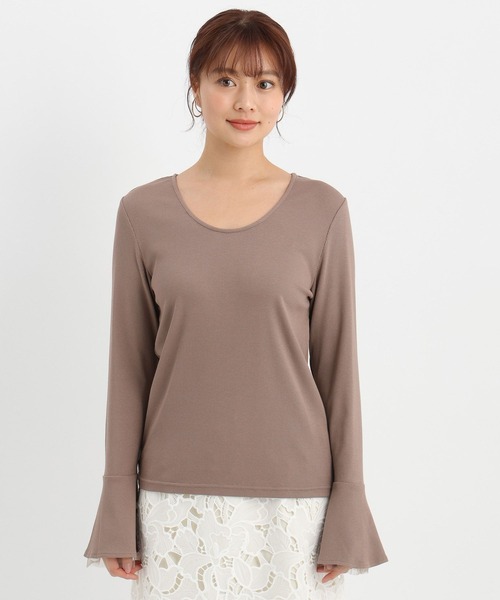 Andemiu（アンデミュウ）の「ソデチュールフレアカットソー645352（Tシャツ/カットソー・レディース・オフホワイト/ブルー/ブラック/モカ・FREE）」の13枚目の写真