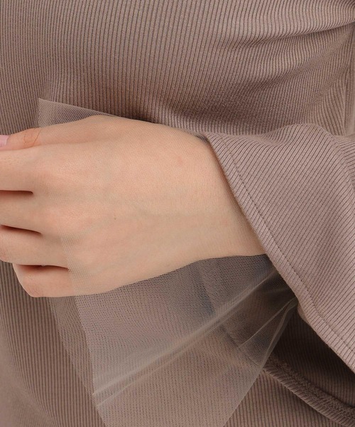 Andemiu（アンデミュウ）の「ソデチュールフレアカットソー645352（Tシャツ/カットソー・レディース・オフホワイト/ブルー/ブラック/モカ・FREE）」の20枚目の写真