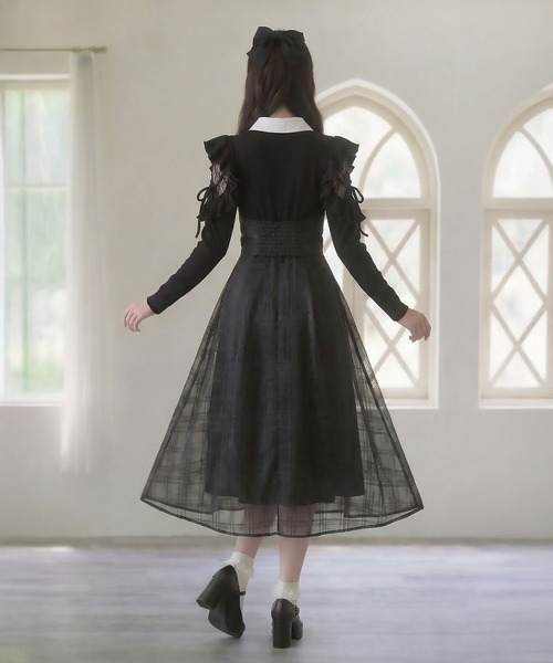 DearMyLoveRose（ディアマイラブローズ）の「デコルテオープンシアーチェックスカートドッキングワンピース【大きいサイズあり】（ワンピース・レディース・ブラック/ブルーグレー・L～LL/M-L/LL～3L）」の5枚目の写真