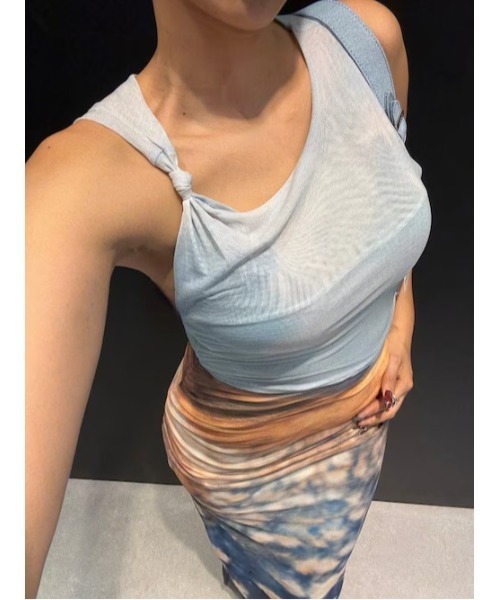 Desigual（デシグアル）の「サンセット風景チュールドレープワンピース（ワンピース・レディース・ブルー・XL/L/M/S/XS）」の4枚目の写真