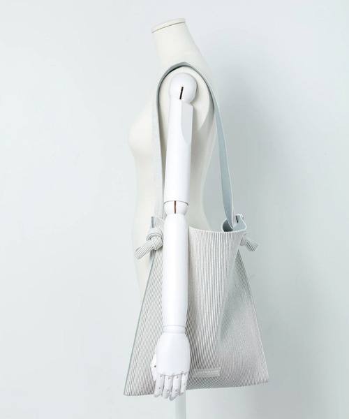 LASTFRAME(ラストフレーム)の「KYOTO METALLIC REVERSIBLE MUSUBI TOTE(トートバッグ・レディース・グレー/ブラック・FREE)」の8枚目の写真