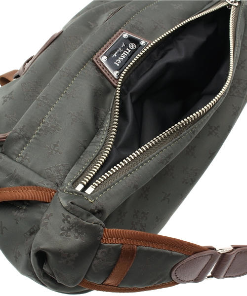 russet for traveller(ラシット フォー トラベラー)の「ボディバッグ(小)【Body Bag】(ボディバッグ/ウエストポーチ・レディース・ネイビー・FREE)」の12枚目の写真