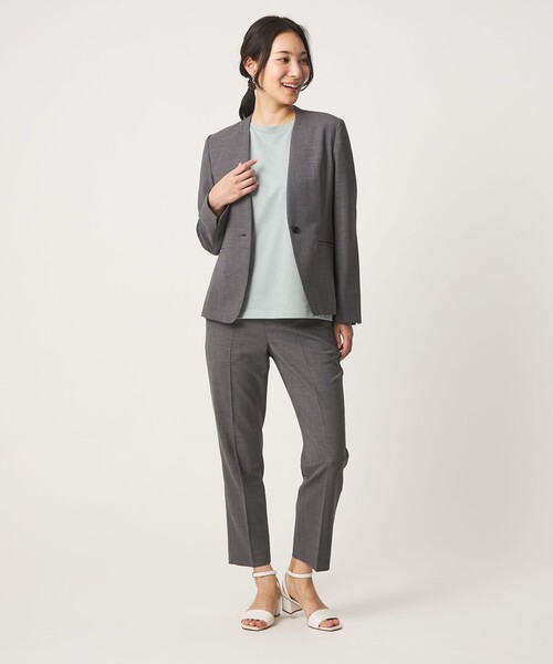 A DAY IN THE LIFE UNITED ARROWS(アデイインザライフユナイテッドアローズ)の「リネンライクドビー Vネックジャケット ‐セットアップ対応・マシンウォッシャブル‐<A DAY IN THE LIFE>(テーラードジャケット・レディース・ベージュ/ネイビー/モカ/グレー系・38/36/40)」の14枚目の写真