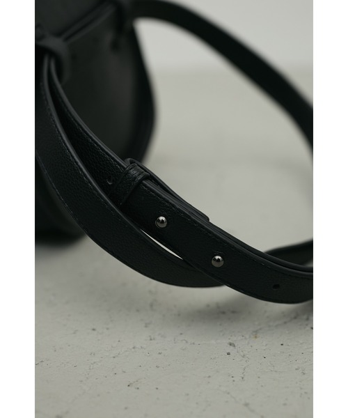 STYLEMIXER(スタイルミキサー)の「ベルテッドウエストバッグ(ボディバッグ/ウエストポーチ・レディース・ブルー/ブラック・FREE)」の19枚目の写真