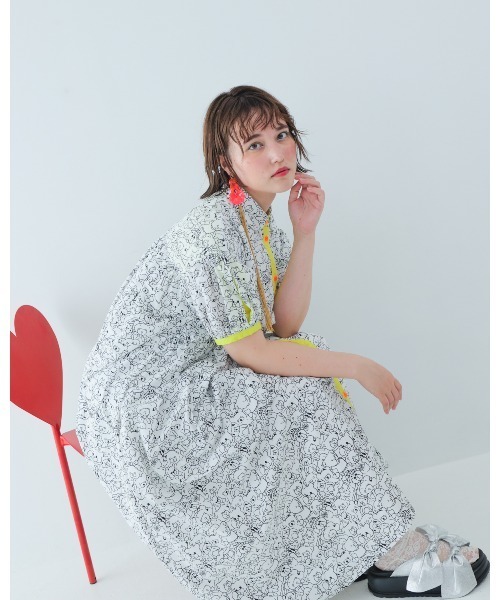 unica(ユニカ)の「manyBearカラフルシャツワンピース laides(ワンピース・レディース・オフホワイト/ブラック・F)」の13枚目の写真