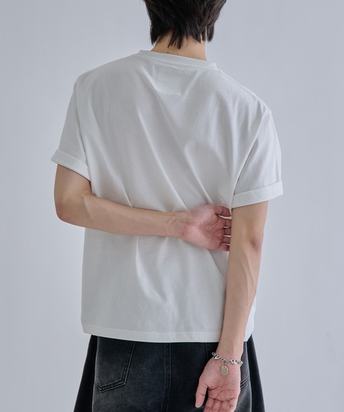 EPNK（イーピーエヌケー）の「Fade graphic tee / フェードグラフィックTee（Tシャツ/カットソー・メンズ・オフホワイト/ブラック・SMALL/MEDIUM/LARGE）」の6枚目の写真