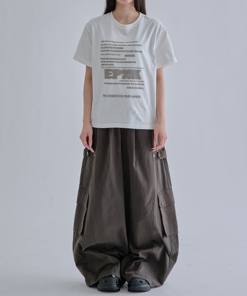 EPNK（イーピーエヌケー）の「Fade graphic tee / フェードグラフィックTee（Tシャツ/カットソー・メンズ・オフホワイト/ブラック・SMALL/MEDIUM/LARGE）」の17枚目の写真