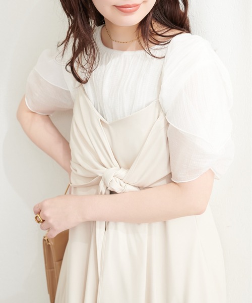 natural couture(ナチュラルクチュール)の「〈osono〉ねじり袖ペプラムチュニック(シャツ/ブラウス・レディース・その他2/その他1/ミント/ブラック/ピンク/オフホワイト/その他4/その他3・FREE)」の9枚目の写真