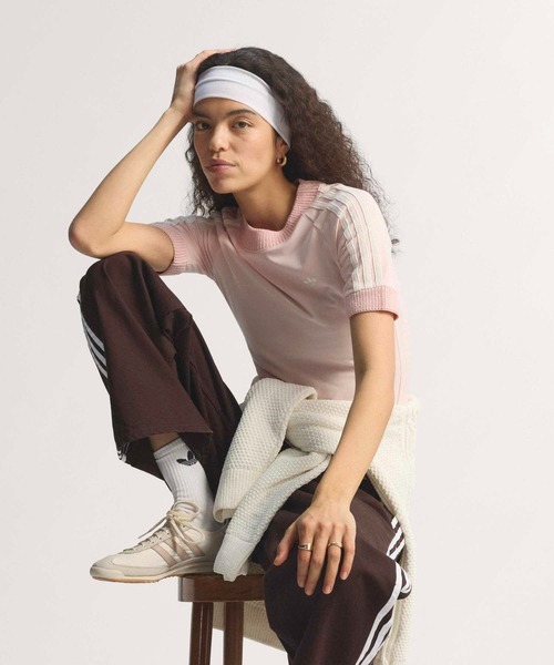 adidas（アディダス）の「ニット クロシェ ディテール付き カリ T
