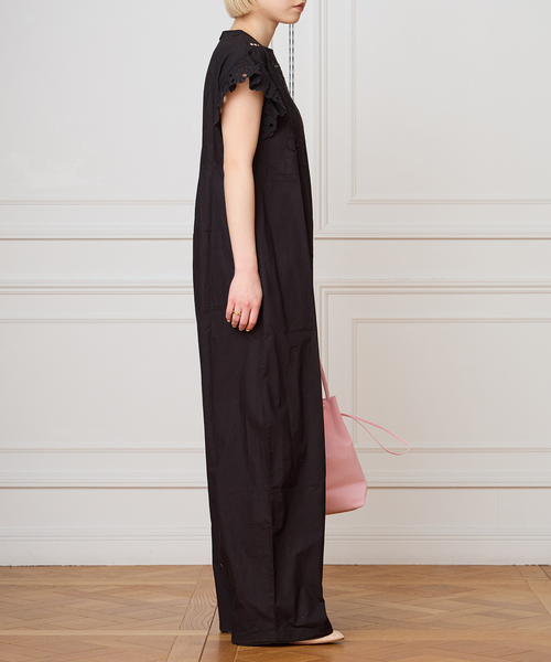 IENA LA BOUCLE（イエナラブークル）の「IENA LA BOUCLE カットワークオールインワン（つなぎ/オールインワン・レディース・ブラック・38/36）」の18枚目の写真