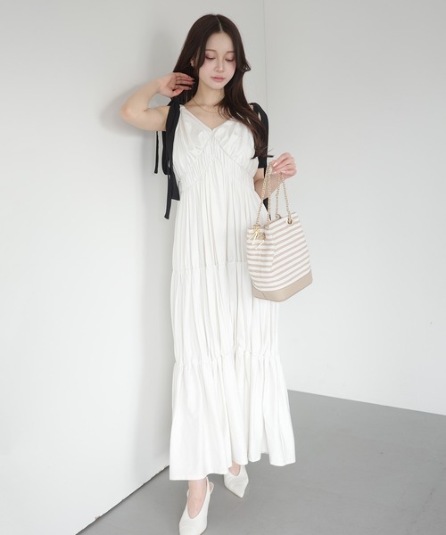 EIMY ISTOIRE(エイミーイストワール)の「RIBBON SHOULDER CUT DRESS(ワンピース・レディース・ホワイト/ライトピンク/ブラック・34/36)」の13枚目の写真
