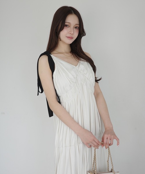 EIMY ISTOIRE(エイミーイストワール)の「RIBBON SHOULDER CUT DRESS(ワンピース・レディース・ホワイト/ライトピンク/ブラック・34/36)」の15枚目の写真