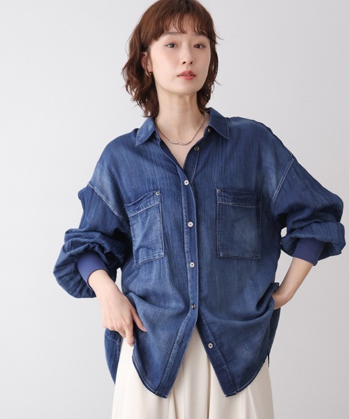Bou Jeloud（ブージュルード）の「袖リブシアーデニムシャツ（シャツ/ブラウス・レディース・インディゴブルー/サックスブルー・38）」の18枚目の写真