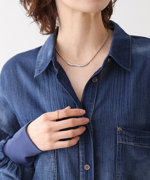 Bou Jeloud（ブージュルード）の「袖リブシアーデニムシャツ（シャツ/ブラウス・レディース・インディゴブルー/サックスブルー・38）」の20枚目の写真