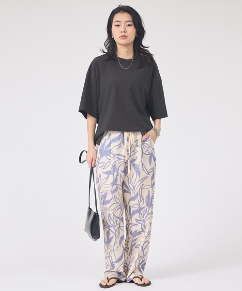 Rouge vif Anna（ルージュヴィフアンナ）の「リーフプリントルーズテーパードパンツ/ウエストゴム/ポケット付き/夏服（その他パンツ・レディース・ブラウン系その他/ベージュ系その他・36/38）」の20枚目の写真