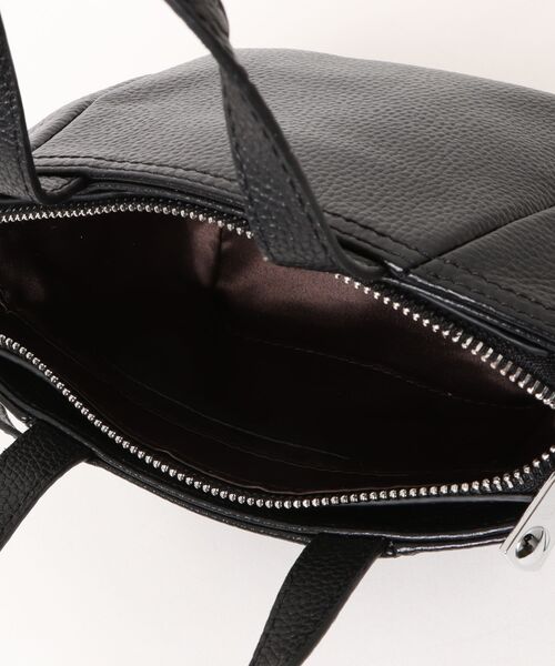 styiro(スタイロ)の「本革2WAYミニバッグ 牛革トートショルダー 軽量デザイン(ショルダーバッグ・レディース・ホワイト/キャメル/グレー/ブラック・FREE)」の15枚目の写真