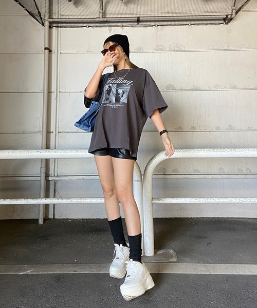 non-hedge（ノンヘッジ）の「ロゴ転写ビッグTシャツ（Tシャツ/カットソー・レディース・ブラック/オフホワイト/チャコールグレー/ライトグレー/オートミール/ネイビー・FREE）」の7枚目の写真