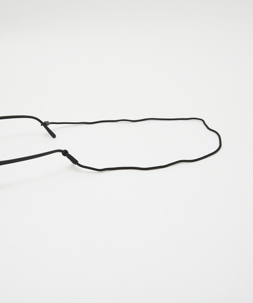 IZIPIZI(イジピジ)の「IZIPIZI/イジピジ DAILY CORD グラス デイリー コード Glass Daily Cord /眼鏡紐 /メガネ キーパー /ストラップ(サングラス・メンズ・ブラック/スモークピンク・フリー)」の5枚目の写真