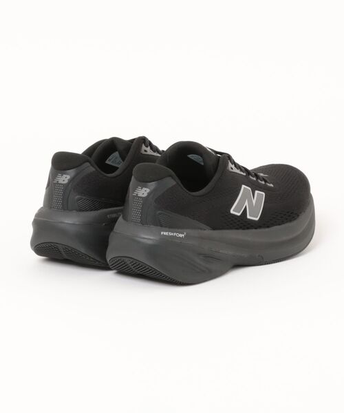 NEW BALANCE(ニューバランス)の「new balance ニューバランス FRESH FOAM X 860 V15 メンズスニーカー 厚底 ランニングシューズ(フレッシュフォームエックス860) M86057G オールブラック(スニーカー・メンズ・ブラック・25.5cm/26.0cm/26.5cm/27.0cm/27.5cm/28.0cm/29.0cm)」の2枚目の写真