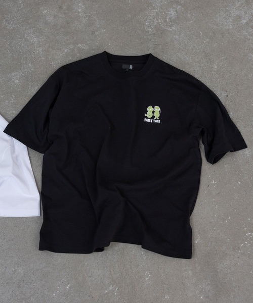 LAKOLE(ラコレ)の「ALIENプリントTシャツ / 659293(Tシャツ/カットソー・メンズ・ホワイト/ブラック・LARGE/MEDIUM)」の1枚目の写真