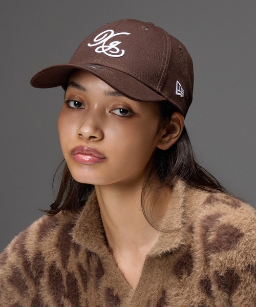X-girl(エックスガール)の「X-girl x NEW ERA (R) 9FORTY TM EMBROIDERED XG LOGO CAP(キャップ・レディース・ブラウン/ブラック/ベージュ・ONE SIZE)」の10枚目の写真