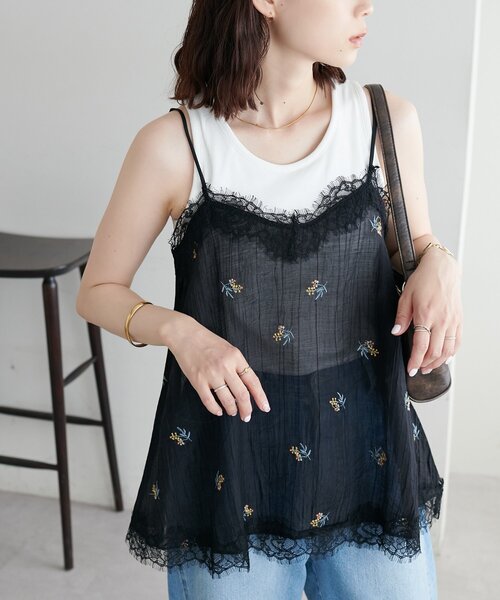 DISCOAT(ディスコート)の「【WEB限定】刺繍シアーキャミソール(キャミソール・レディース・アイボリー/ブラック/オリーブ・MEDIUM)」の15枚目の写真