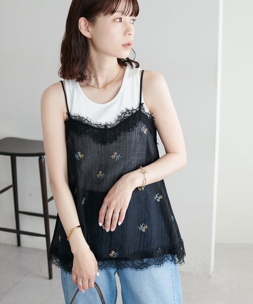 DISCOAT(ディスコート)の「【WEB限定】刺繍シアーキャミソール(キャミソール・レディース・アイボリー/ブラック/オリーブ・MEDIUM)」の16枚目の写真
