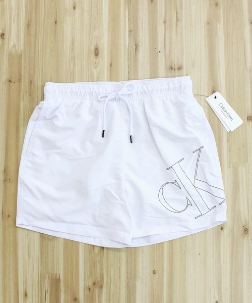 Calvin Klein（カルバン・クライン）の「CK モノグラムロゴ サーフパンツ スイムボードショーツ（水着・メンズ・ホワイト/ブラック/レッド・M/S/XL/L）」の6枚目の写真