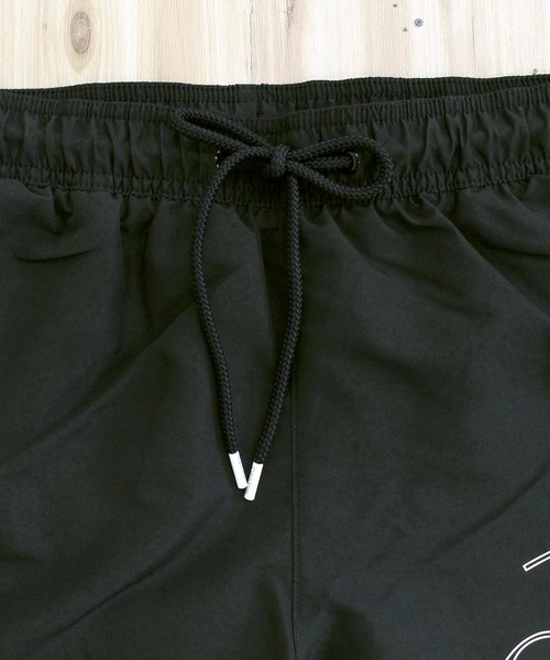 Calvin Klein（カルバン・クライン）の「CK モノグラムロゴ サーフパンツ スイムボードショーツ（水着・メンズ・ホワイト/ブラック/レッド・M/S/XL/L）」の13枚目の写真
