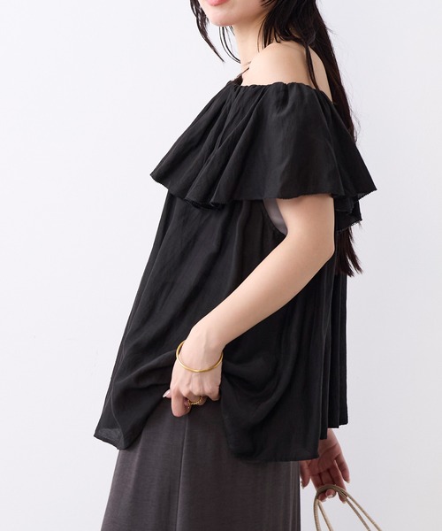 MICA&DEAL（マイカ＆ディール）の「インドフレアオフショルダーブラウス（シャツ/ブラウス・レディース・オフホワイト/ブラック/サックスブルー・FREE）」の10枚目の写真