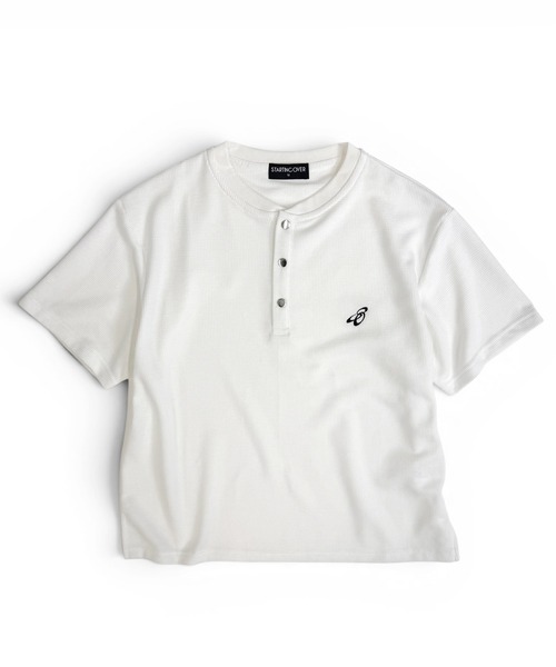 Starting Over(スターティングオーバー)の「短丈スナップヘンリーワッフル半袖Tシャツ / ショートレングス サーマル ヘンリーネック Tシャツ【ユニセックス】(Tシャツ/カットソー・メンズ・オフホワイト/カーキ/チャコールグレー/ブラック・M/L)」の1枚目の写真