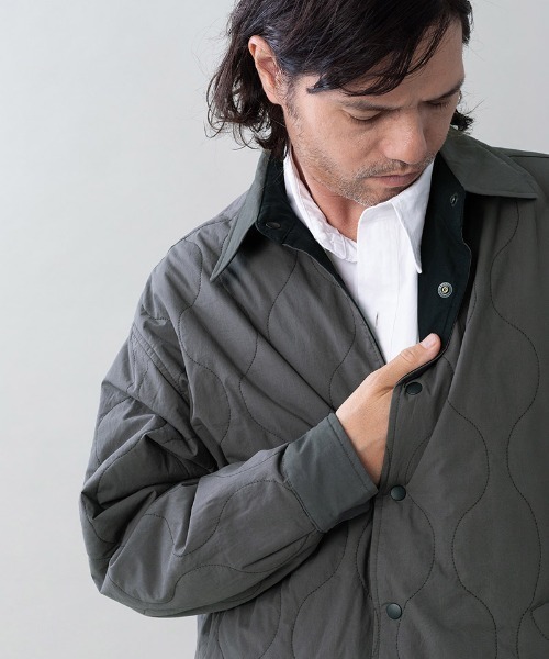 EGO TRIPPING(エゴトリッピング)の「ms6531- FLIPPADDING-SHIRTS リバーシブルシャツ(616706)(シャツ/ブラウス・メンズ・オリーブ/チャコールグレー×ブラック/ブラック/ワイン・46/48)」の3枚目の写真