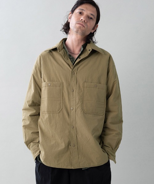 EGO TRIPPING(エゴトリッピング)の「ms6531- FLIPPADDING-SHIRTS リバーシブルシャツ(616706)(シャツ/ブラウス・メンズ・オリーブ/チャコールグレー×ブラック/ブラック/ワイン・46/48)」の4枚目の写真