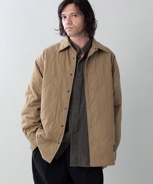 EGO TRIPPING(エゴトリッピング)の「ms6531- FLIPPADDING-SHIRTS リバーシブルシャツ(616706)(シャツ/ブラウス・メンズ・オリーブ/チャコールグレー×ブラック/ブラック/ワイン・46/48)」の11枚目の写真