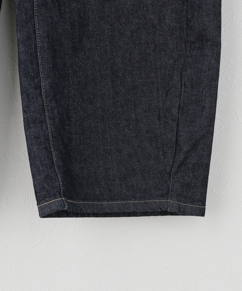 U by SPICK&SPAN(ユーバイスピックアンドスパン)の「《追加》SOMETHING / サムシング HANA CURVE TAPERED 2(デニムパンツ・レディース・ブルー/ネイビー・MEDIUM/SMALL/LARGE/X-SMALL)」の11枚目の写真