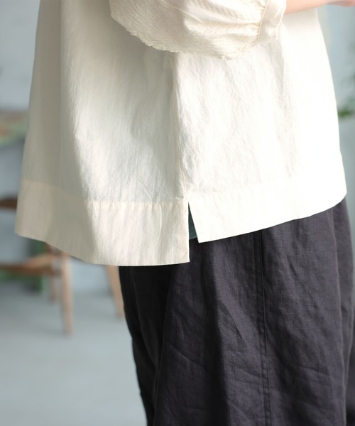 soulberry(ソウルベリー)の「クチナシの刺繍ブラウス(シャツ/ブラウス・レディース・キナリ・5L/4L/3L/LL/L/M)」の10枚目の写真