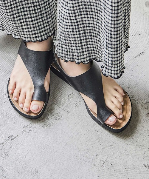 Fashion Letter(ファッションレター)の「日本製 ストラップ付きトングサンダル 痛くないサンダル(サンダル・レディース・ダークブラウン/ブラック/ゴールド/ブロンズ・LL/L/M/S)」の13枚目の写真