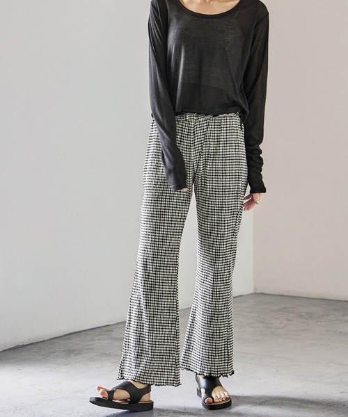 Fashion Letter(ファッションレター)の「日本製 ストラップ付きトングサンダル 痛くないサンダル(サンダル・レディース・ダークブラウン/ブラック/ゴールド/ブロンズ・LL/L/M/S)」の17枚目の写真