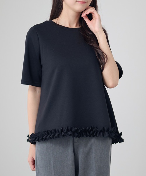 DAYRA(デイラ)の「クルーネック 半袖 裾フリル Aライン プルオーバー(Tシャツ/カットソー・レディース・ブラック/ホワイト/ダークグレー/ネイビー・FREE/S)」の6枚目の写真