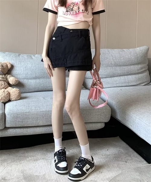 Dream garden(ドリームガーデン)の「ラップスカート風でデニムショートパンツ(デニムパンツ・レディース・ブラック・L/XL/4XL/5XL/3XL/M/S/2XL)」の2枚目の写真