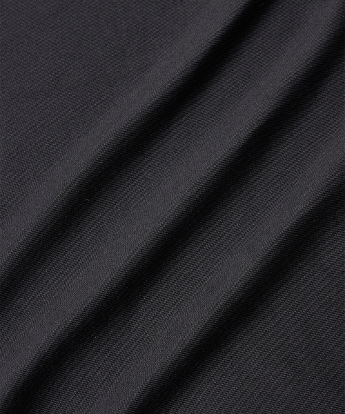 WOOALONG(ウアロン)の「Active shirring halter neck sleeveless -BLACK(Tシャツ/カットソー・レディース・ブラック・SMALL/MEDIUM)」の6枚目の写真