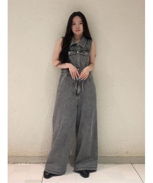REDYAZEL(レディアゼル)の「ケミカルウォッシュデニムオールインワン(つなぎ/オールインワン・レディース・ブルー/グリーン/ブラック・FREE)」の7枚目の写真